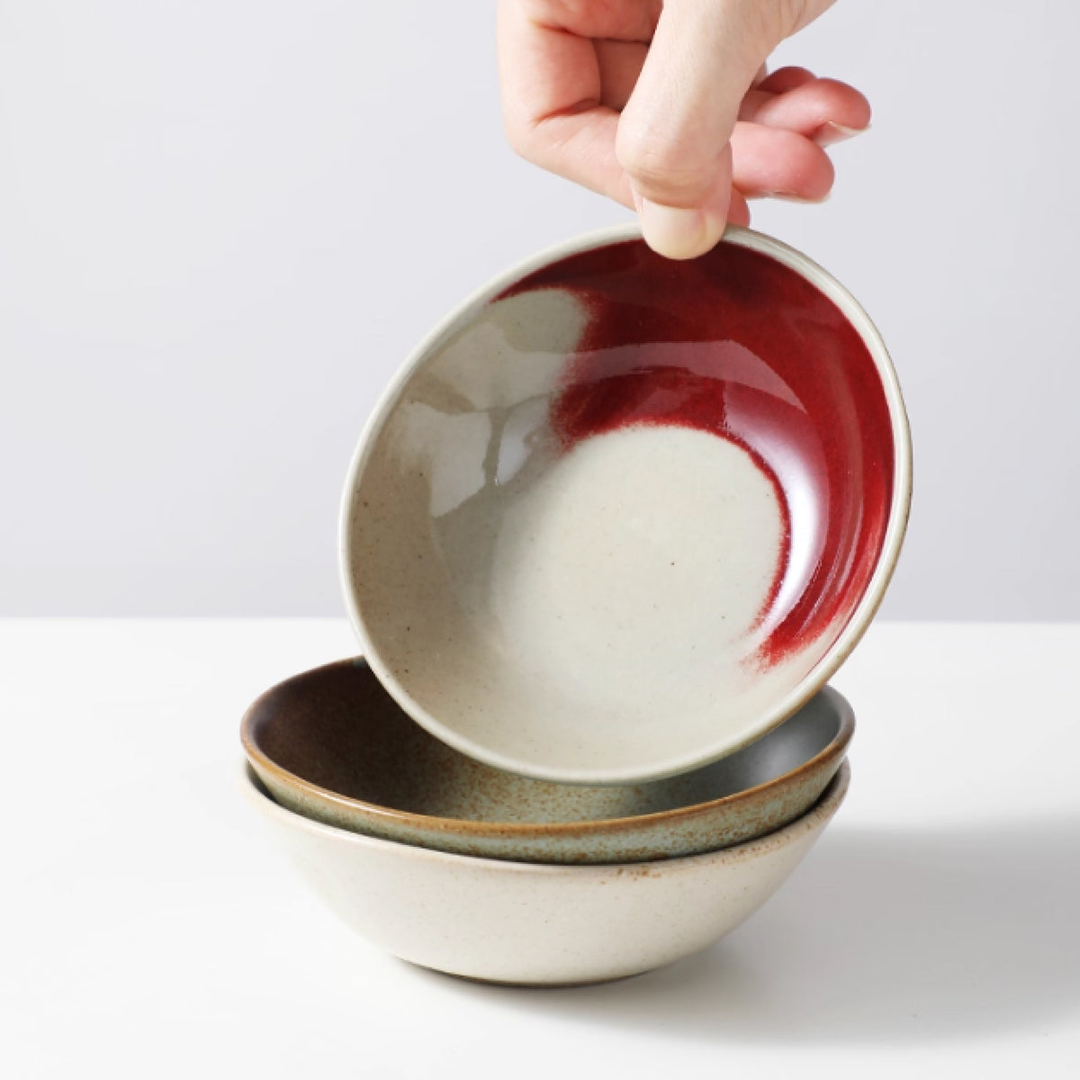 彩染陶瓷不規則亮光碟 | 3色 | 直徑11~19.4 cm 陶瓷 醬料碗 - 好生活實驗所