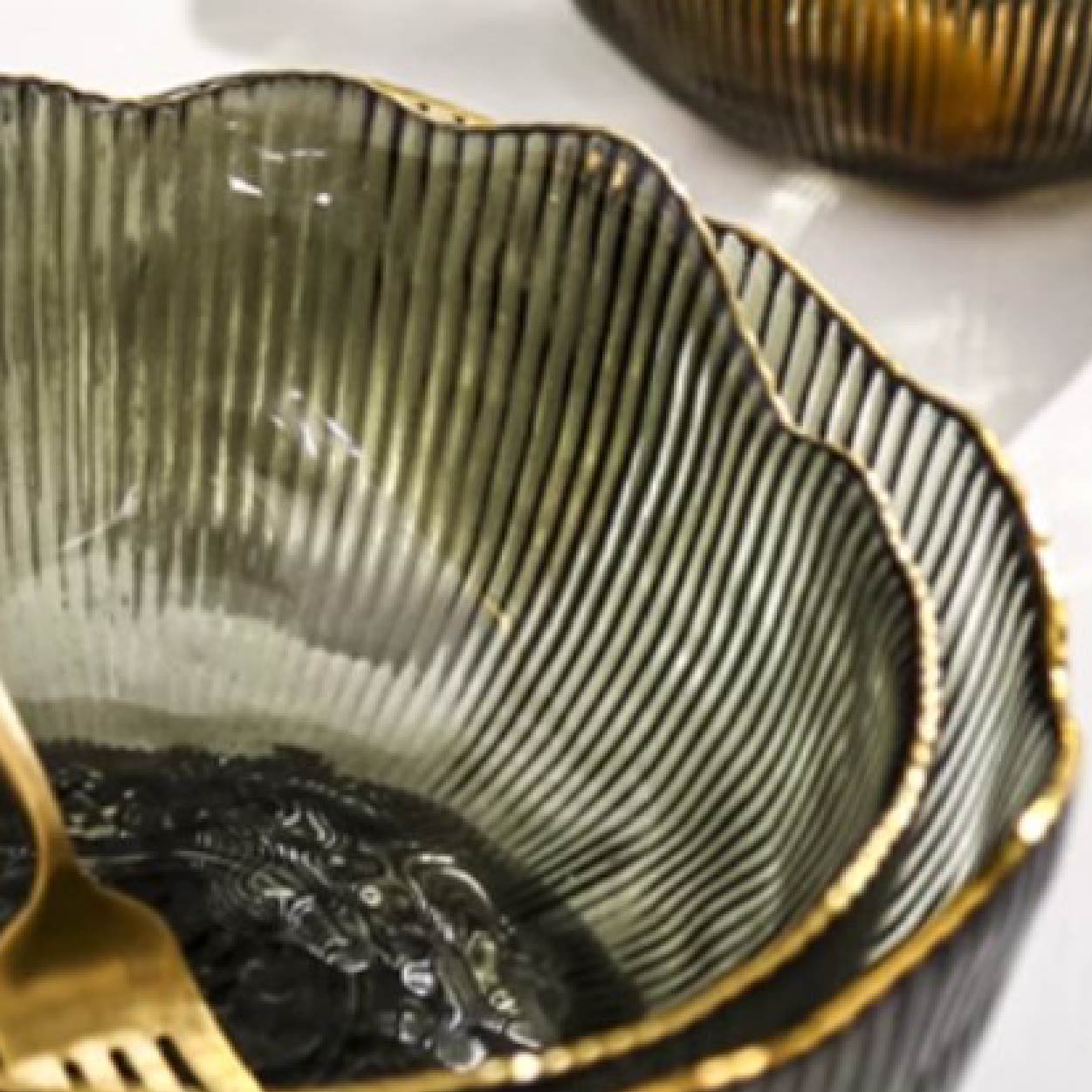 豎紋不規則金邊碗 | 2色 | 13~20 cm 玻璃 碗 - 好生活實驗所