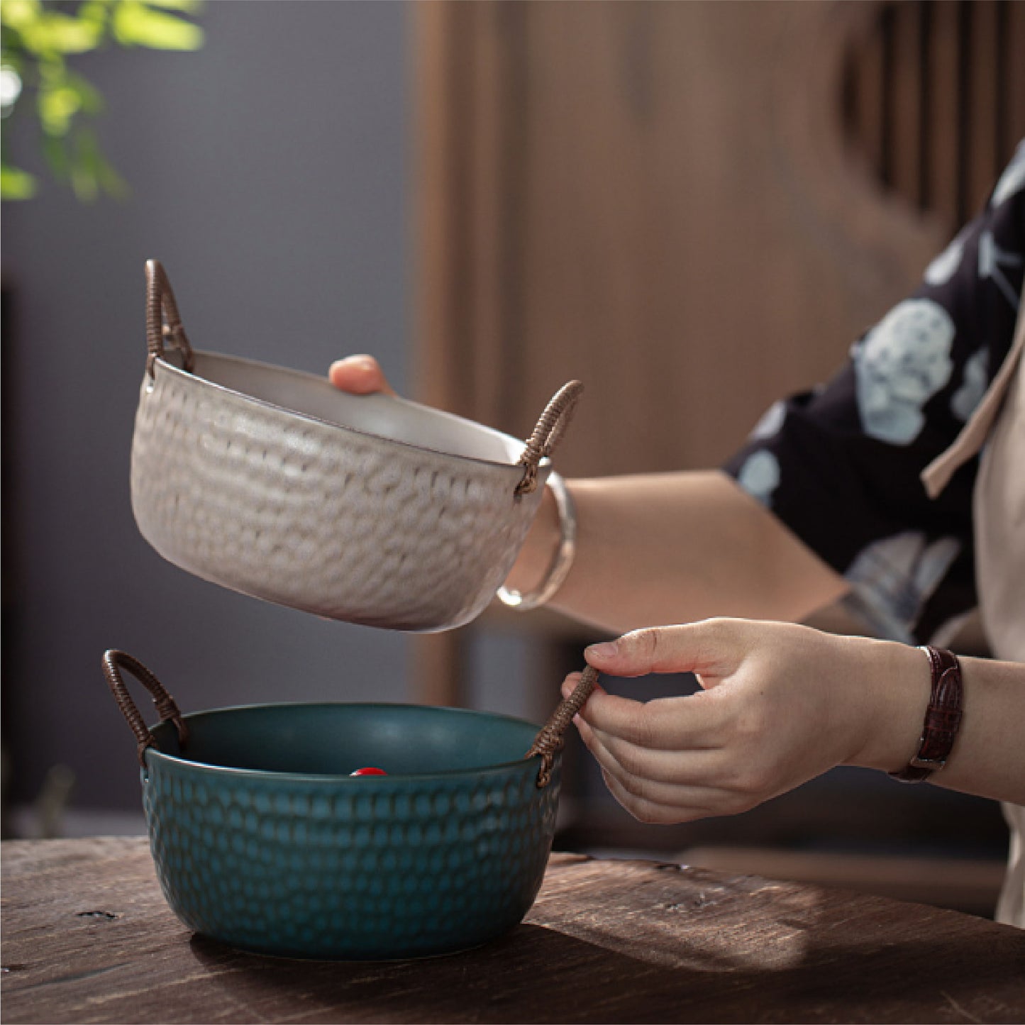 手编蠟繩粗陶碗 | 4色 | 口徑 18 cm 陶瓷 圓肚碗 - 好生活實驗所