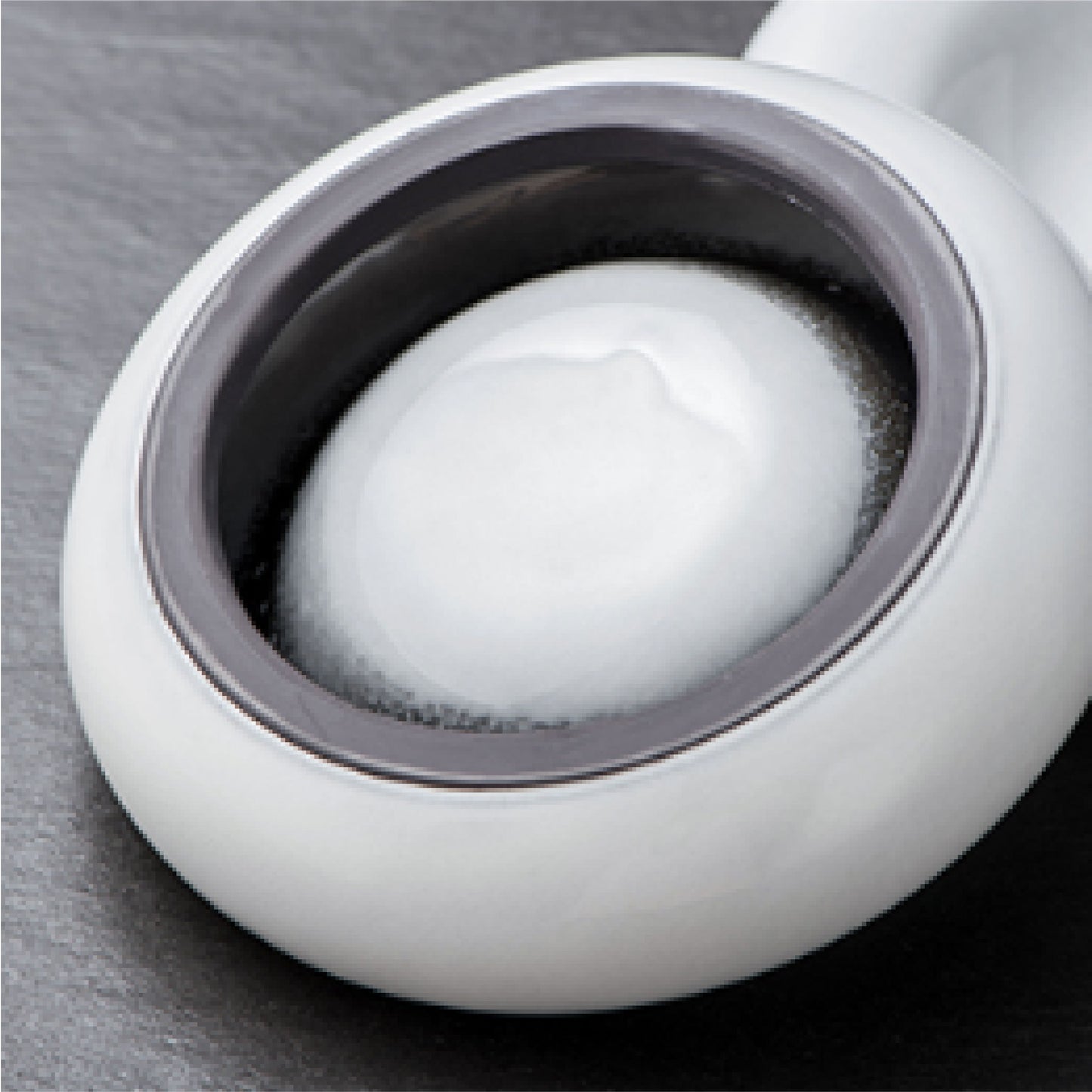 意境凹型盤 | 雲霧白 | 20 cm 陶瓷 中淺盤