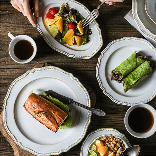 復古浮雕尼羅盤 | 白 | 直徑 20~25 cm 陶瓷 圓盤