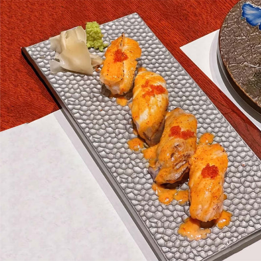 齊光捶紋陶瓷長方盤 | 銀 | L26 * W11.7 * H2 cm 陶瓷 長方平盤