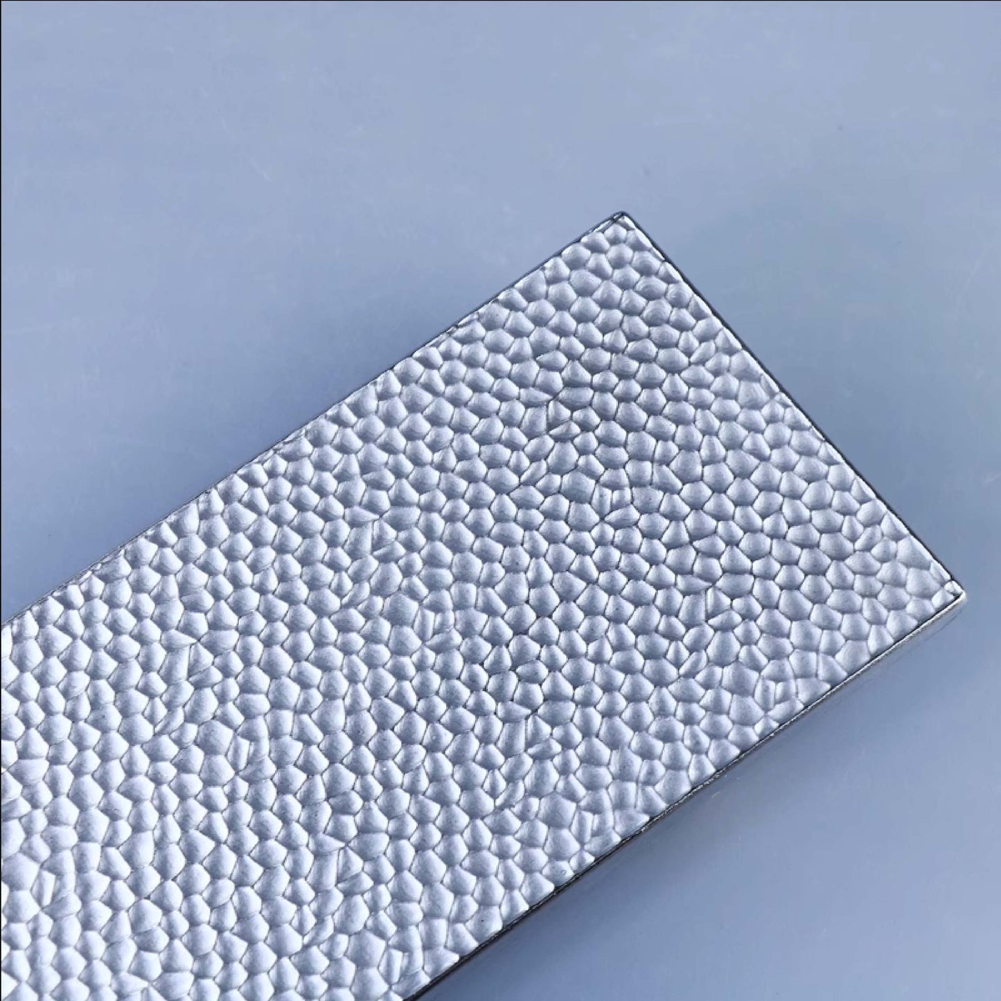 齊光捶紋陶瓷長方盤 | 銀 | L26 * W11.7 * H2 cm 陶瓷 長方平盤