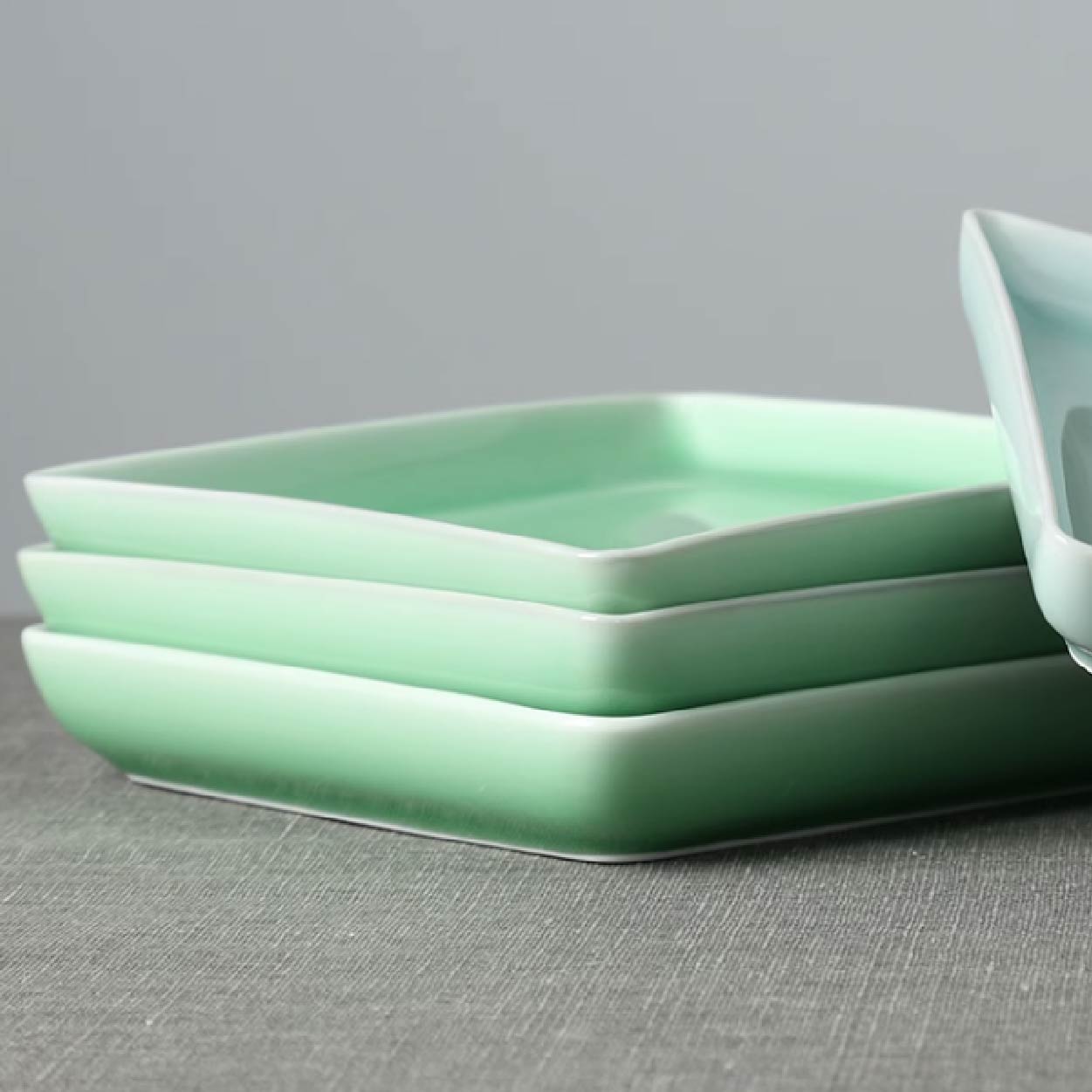 慕青長方立邊盤 | 粉青 | 25cm 陶瓷
