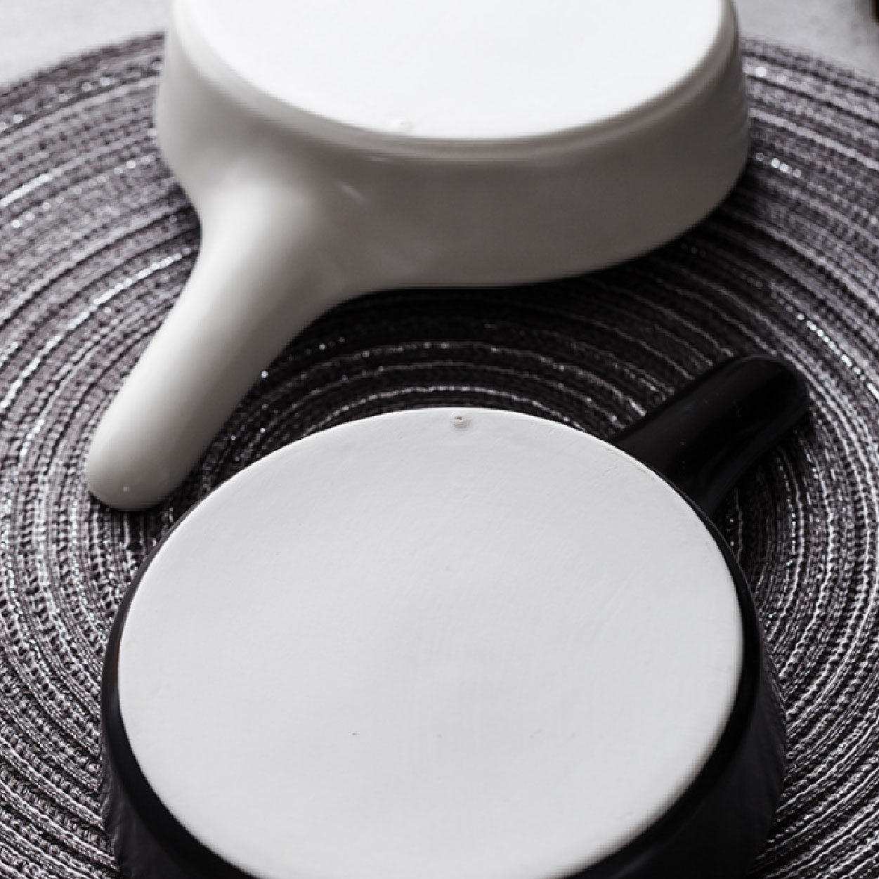 單柄白瓷鍋 | 白色 | 21.6cm 陶瓷 平底碟