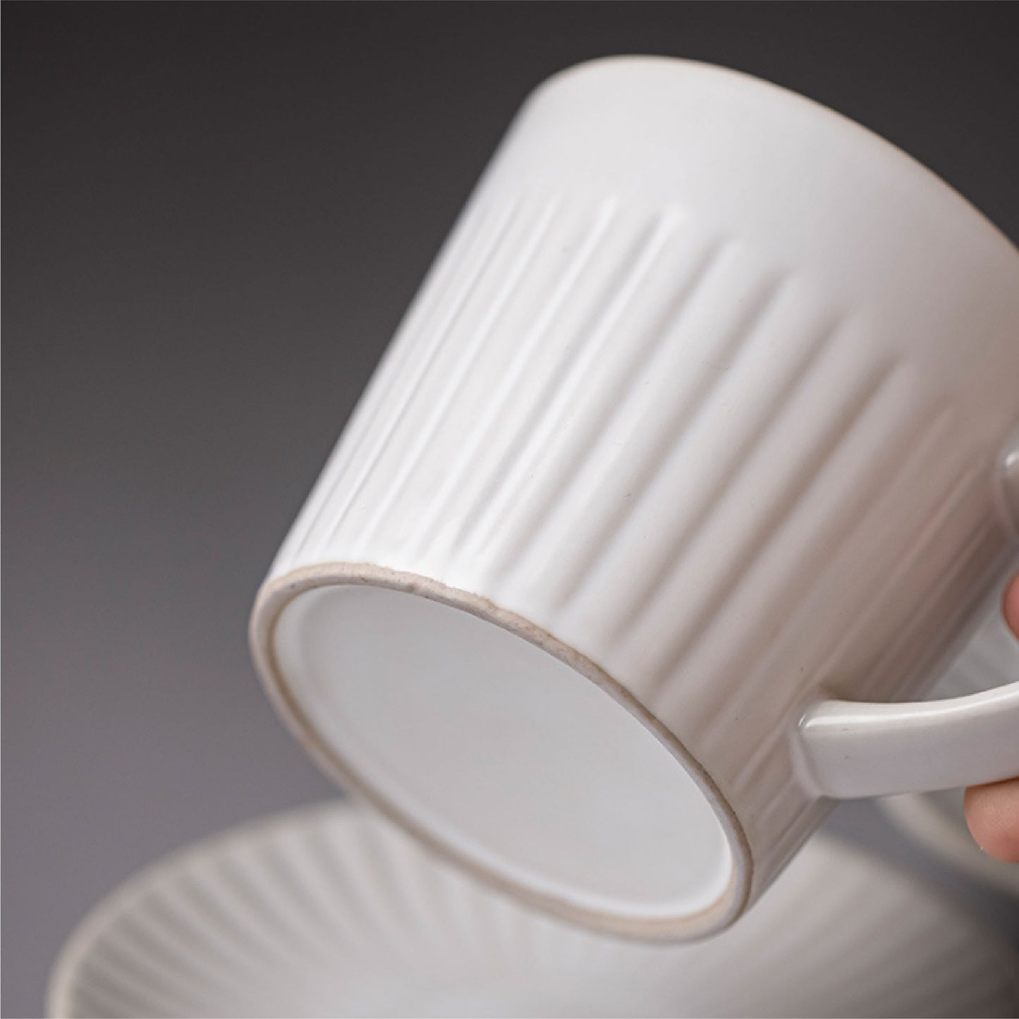 復古寬口咖啡杯 | 昼白 | 11.6 cm 陶瓷 杯盤組