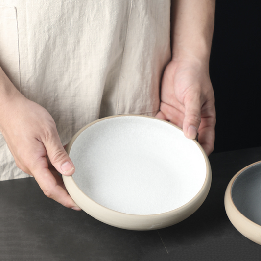 撞色湯盤 | 粉黑 | 20.3 cm 陶瓷 湯盤