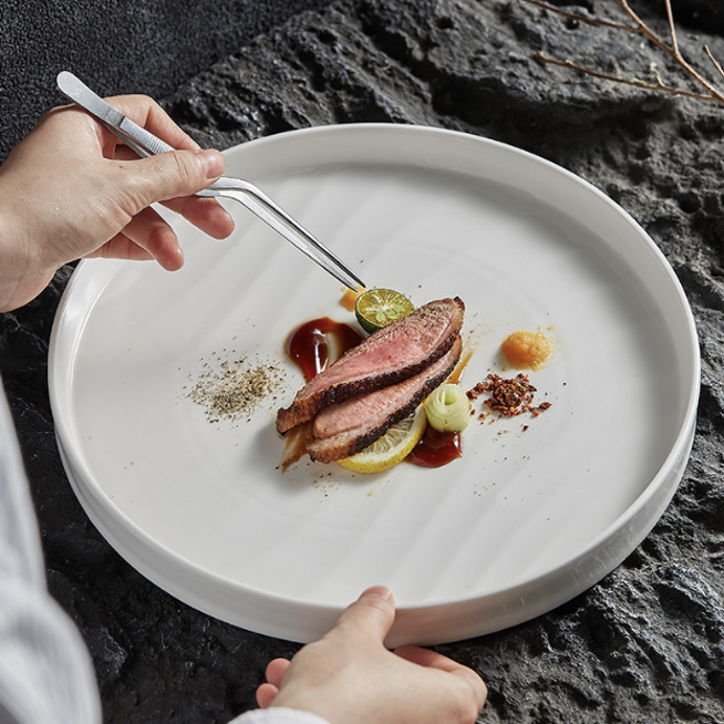 水波紋立邊盤 | 白 | 27.5 cm 陶瓷 中平盤