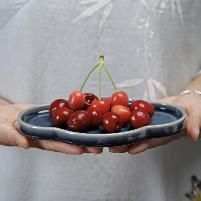 中式明窗映月盤 | 霽青 | 13 cm 陶瓷 小如意盤