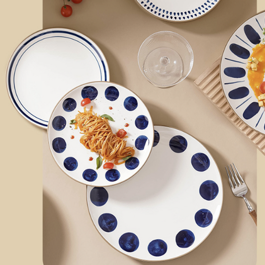 手繪盤 | 藍雨點 | 直徑 20.3 cm 陶瓷 中圓淺盤