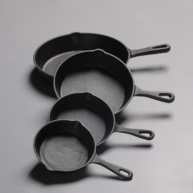 鑄鐵平底鍋 | 黑 | 口徑14 cm 鑄鐵 小手把淺鍋