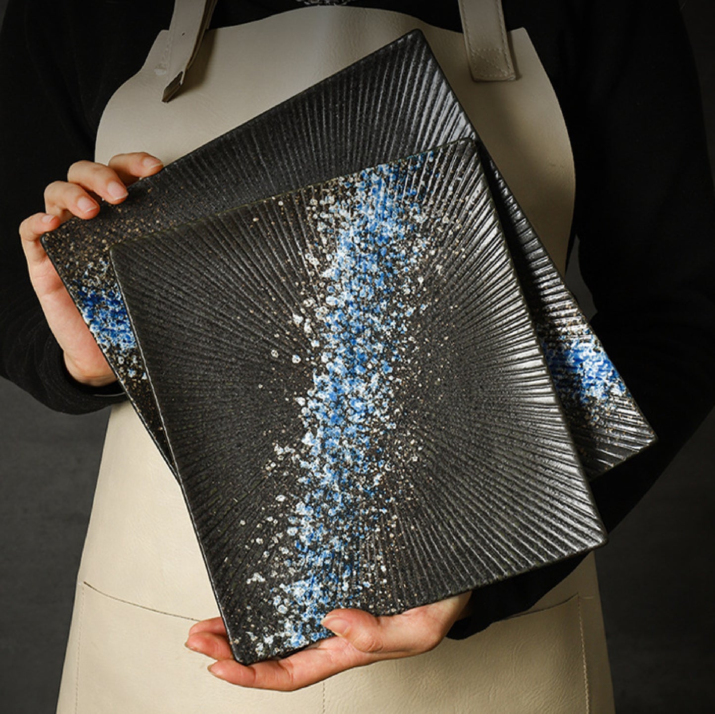 放射紋翹邊四方盤 | 6色 | 長 23~25.5 cm 陶瓷 正方盤