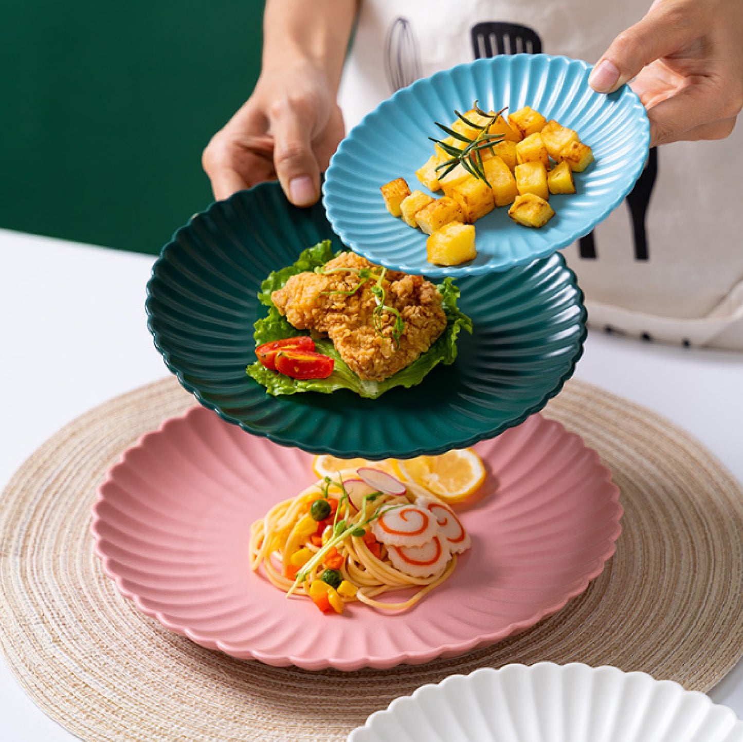 菊花型圓平盤 | 5色 | 直徑 15~25 cm 陶瓷 圓淺盤