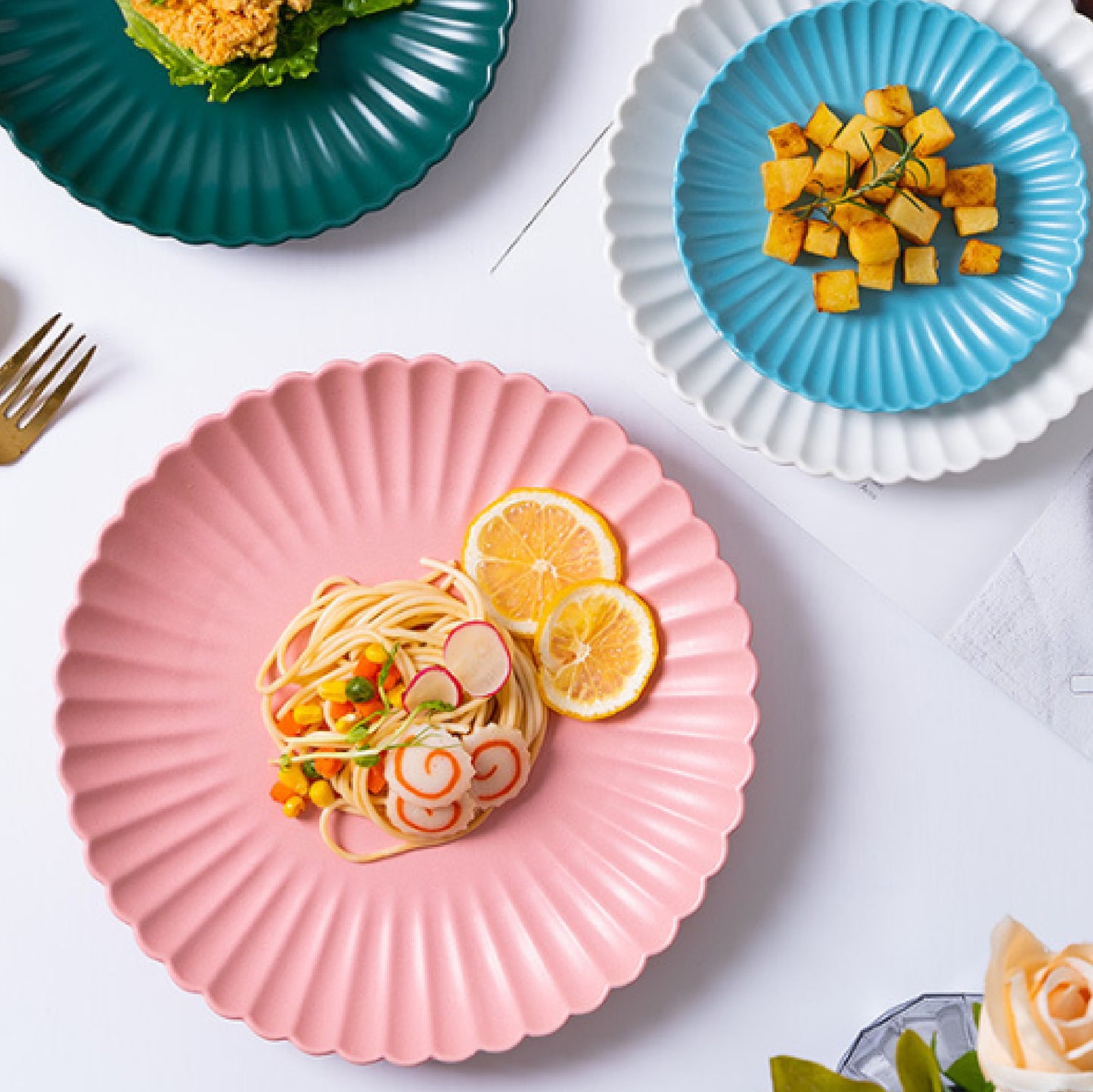 菊花型圓平盤 | 5色 | 直徑 15~25 cm 陶瓷 圓淺盤