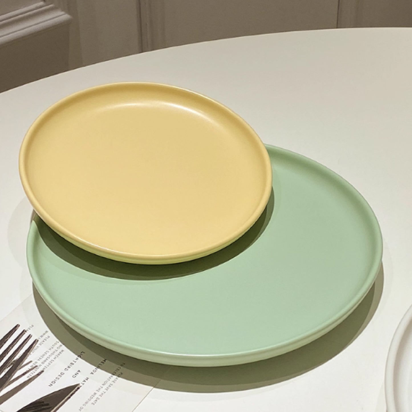 奶油糖果平盤 | 4色 | 直徑 15~25 cm 陶瓷 圓淺盤