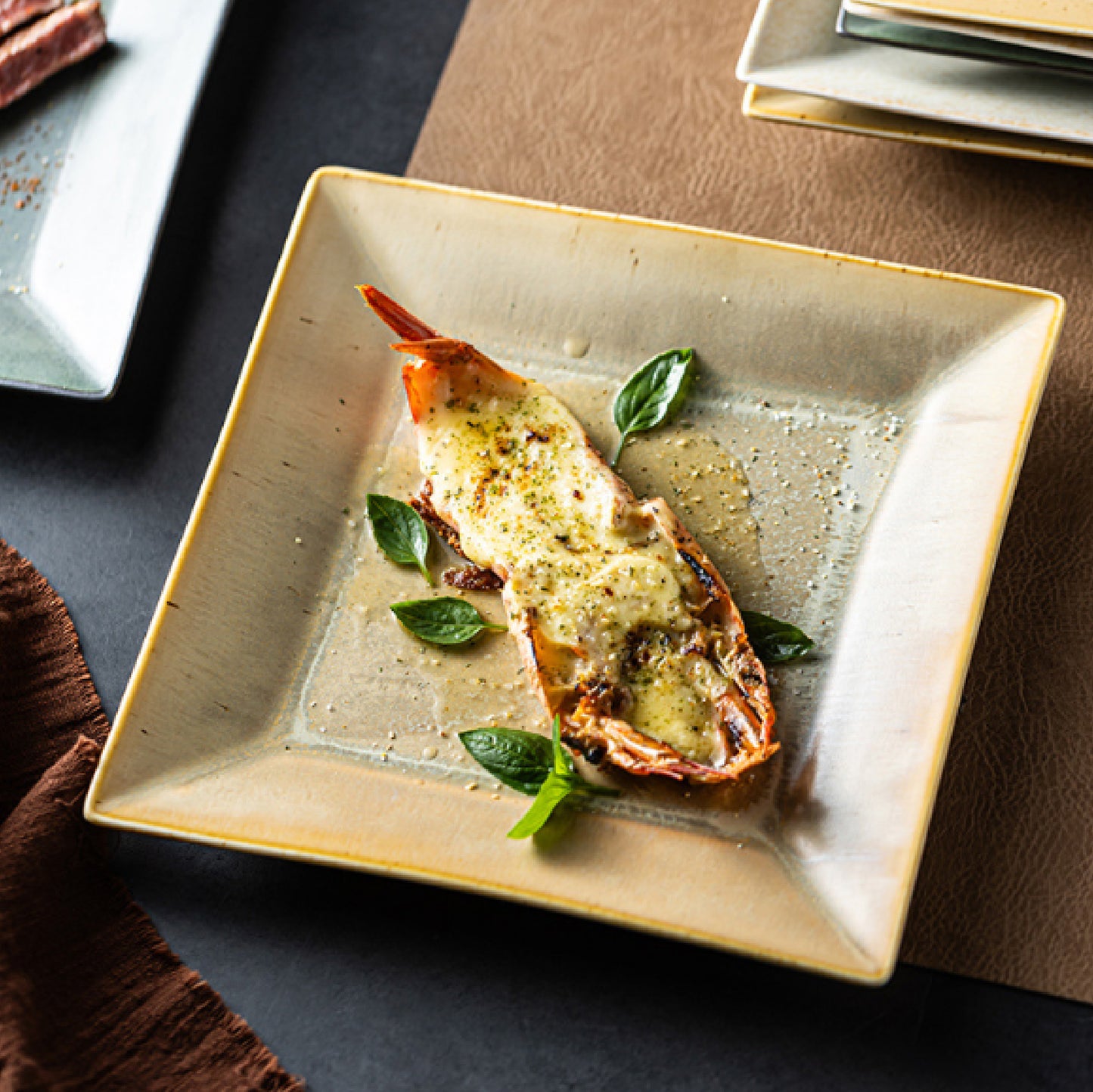 窯變翹邊四方盤 | 3色 | 長 21.5~26.2 cm 陶瓷 正方盤