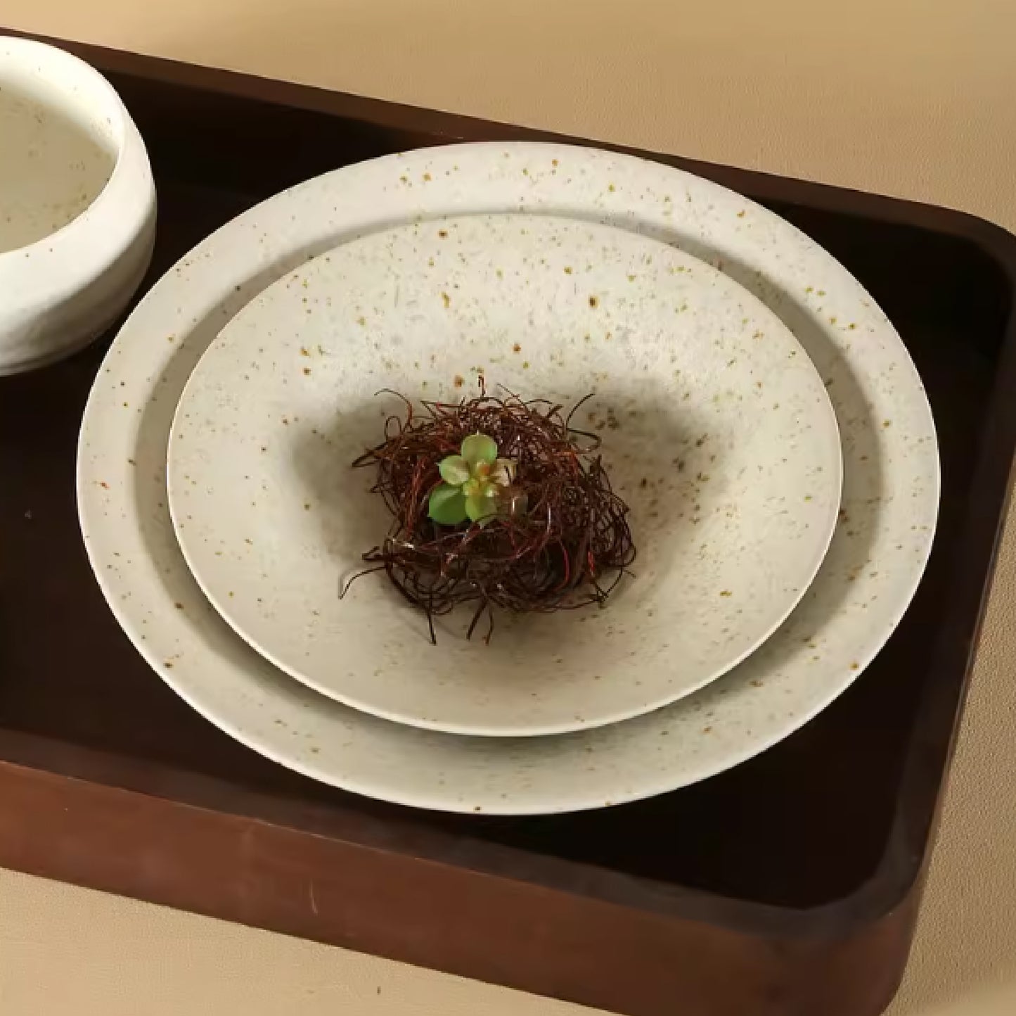 粗陶窯變釉點尖腳圓深盤 | 2色 | 直徑 16.3~24.7 cm 陶瓷 錐型圓深盤