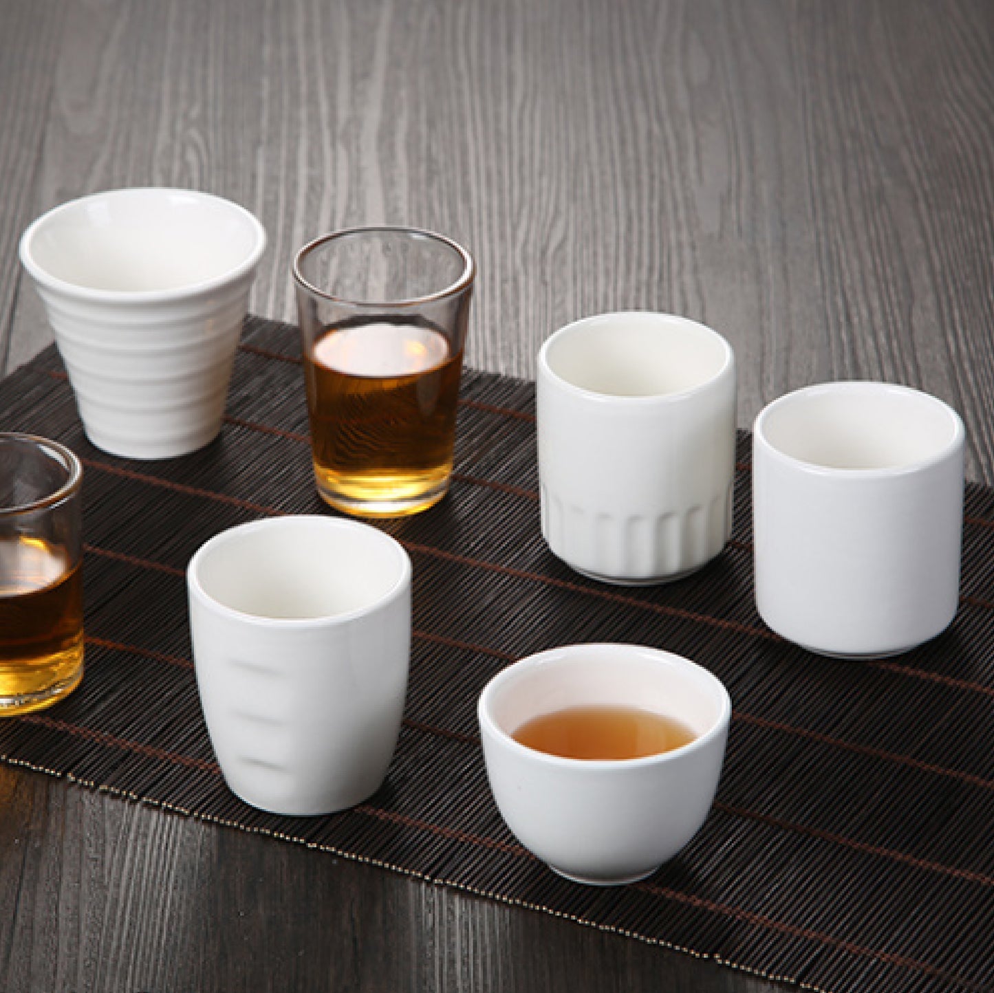 白瓷江中杯 | 白色 | 口徑 7.5 cm 陶瓷 杯