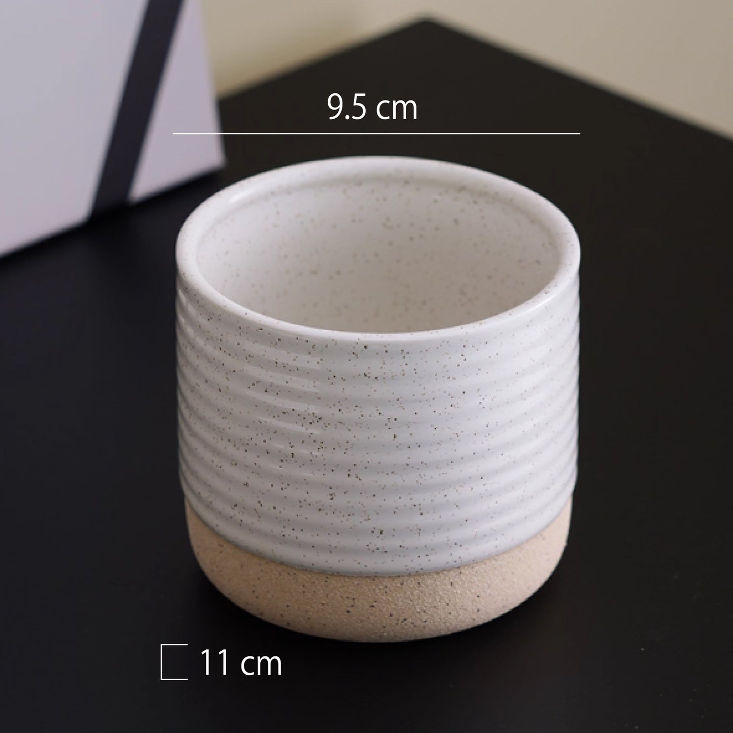 陶瓷粗陶底芝麻白橫紋收納罐(無蓋) | 直徑11 cm 陶瓷 收納罐